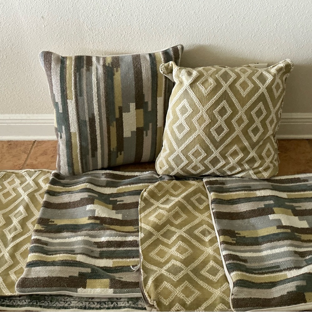 Set of Decorative Throw Pillows in Olive, Taupe & Cream